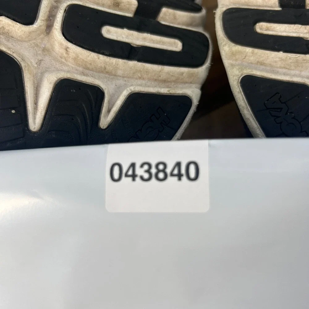 Hoka Gaviota 5 Mens Running Shoes Black White 1127929 BWHT Size 10.5 D